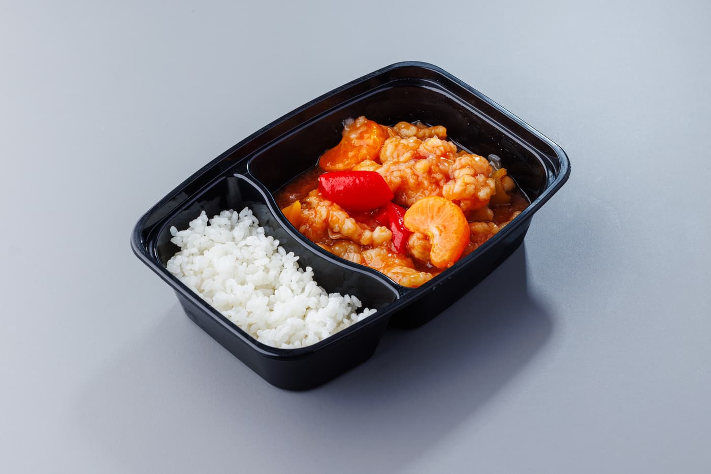 Курица в кисло-сладком соусе /рис 300/100гр