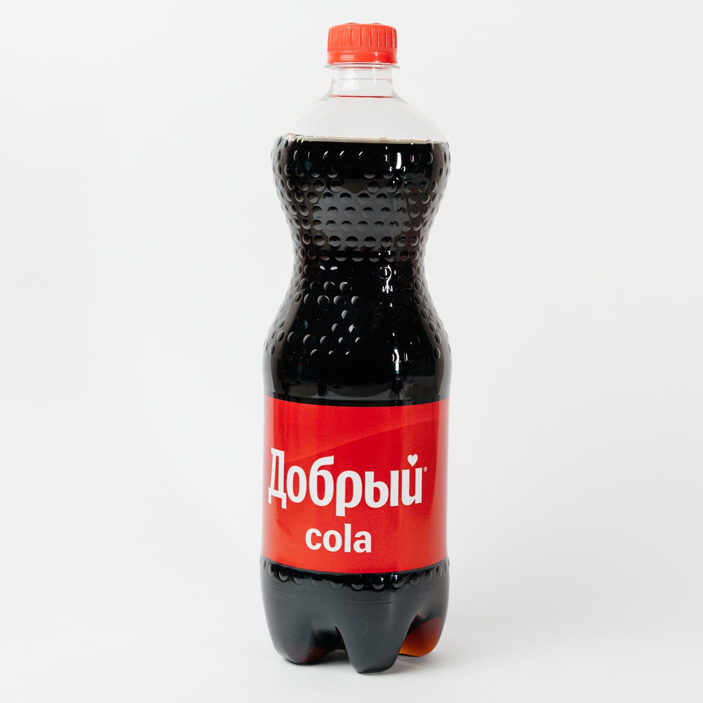 Напиток Добрый Кола сильногазированный 1л